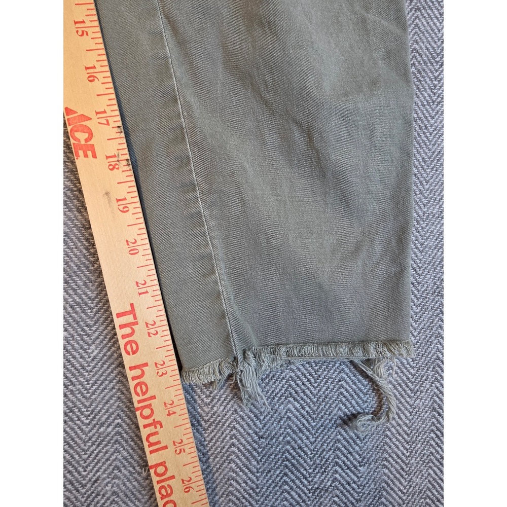 Universal Thread Olive Green Paperbag Waist Frayed Hem Tapered Pants Size 4 - Picture 4 of 10